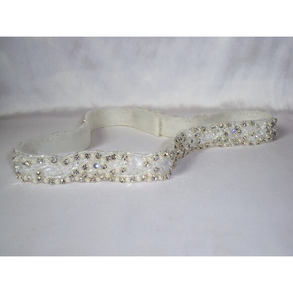Horse hair bridal belt, rhinestone belt sash, wedding dress pearl belt sash - Picture 4 of 5